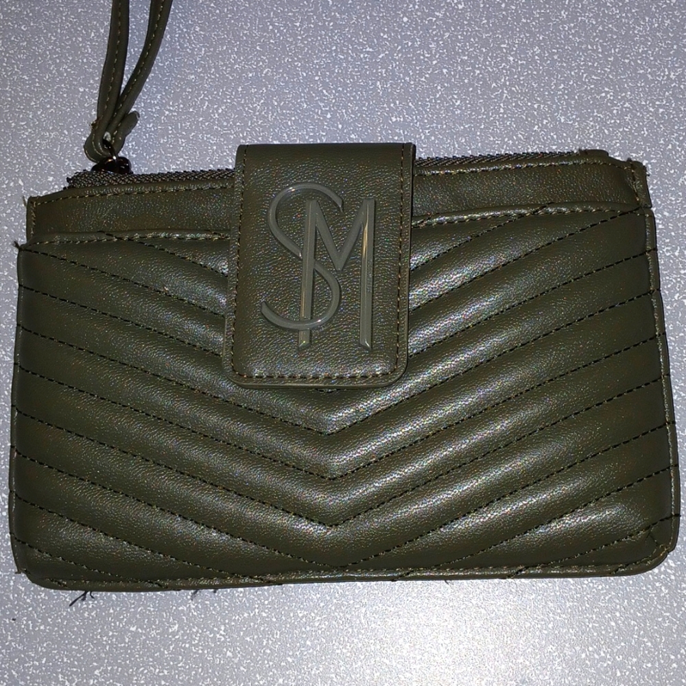 Steve Madden Wristlet